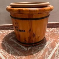 Vaso in legno