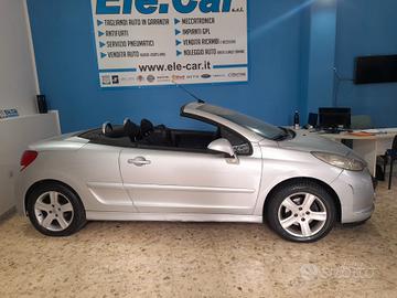 Peugeot 207 1.6 8V HDi 112CV CC Féline