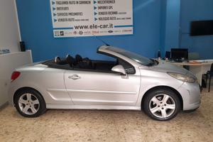 Peugeot 207 1.6 8V HDi 112CV CC Féline