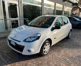 Renault clio 1.2 Benzina 20 th Neopatentati