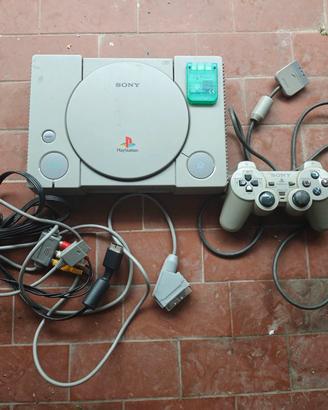 CONSOLLE SONY PLAYSTATION SCPH-7502 CON GIOCHI