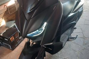 x-max 300