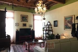 Este centro splendido appartamento su palazzetto d
