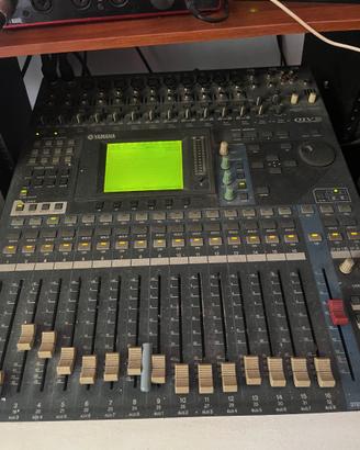 Mixer Yamaha 01V96