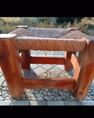 Sgabelli in Ginepro