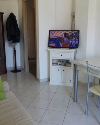 AP273 - Appartamento con ingresso indipendente in