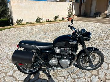Triumph Bonneville T100
