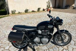 Triumph Bonneville T100