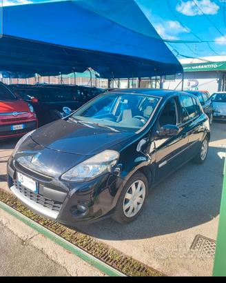 renault clio gpl originale 