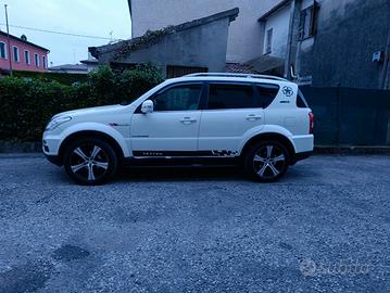 Ssangyong Rexton w 2016