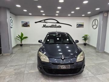 Renault Megane Mégane 1.5 dCi/85CV Grandtour Serie
