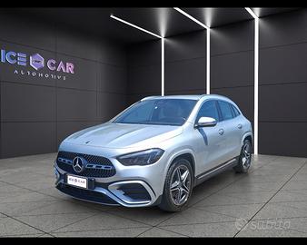 MERCEDES-BENZ GLA 200 d Automatic 4Matic AMG Line
