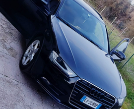 Audi a4 anno 2012 2.0 143cv