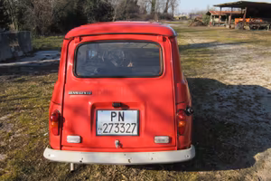 auto renault 4