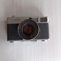 Fotocamera a pellicola Canon Canonet anni 60'