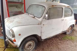 Fiat 600 D seicento fanalona 750 ricambi epoca