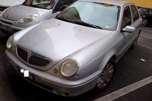 LANCIA Lybra 2400 TD