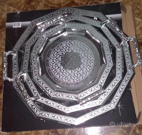 vassoi in metallo decorati