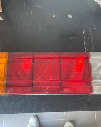 Faro posteriore sinistro maserati biturbo