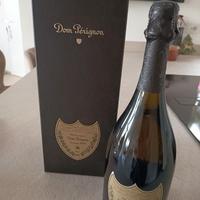 Champagne Dom Perigon 2010 in cofanetto originale