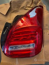 Fanale Posteriore Destro SUZUKY SWIFT HYBRID 1,2 M