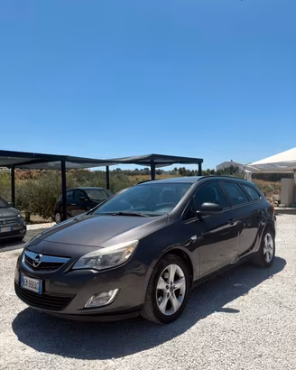 Opel Astra 1.7 CDTI 110CV 5 porte Cosmo