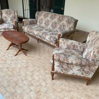 Soggiorno completo divano poltrona tavolo arazzo