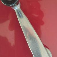 Maniglia Alzavetro Fiat 600d