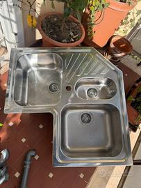 Lavabo cucina angolare Smeg in acciaio