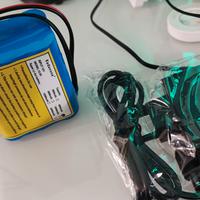 batteria ricaricabile 12V, 6800mah 18650 e carica.