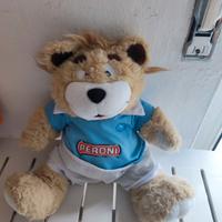 Ciro orso parlante con maglia del Napoli 