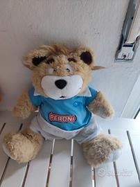 Ciro orso parlante con maglia del Napoli 