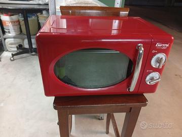 Forno a microonde Girmi ( leggi bene)