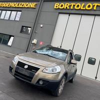FIAT SEDICI per ricambi usati D19AA