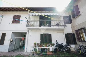 CASA DI CORTE A ALBIATE
