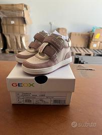 Scarpa bambina GEOX mod Biglia num 22