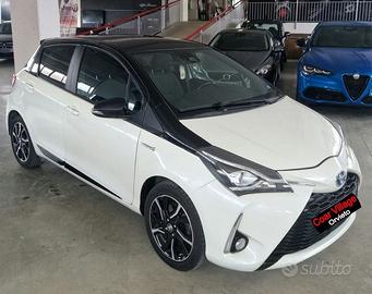 Toyota Yaris Hybrid 1.5 Hybrid Trend White Ed...