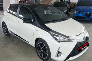 Toyota Yaris Hybrid 1.5 Hybrid Trend White Ed...