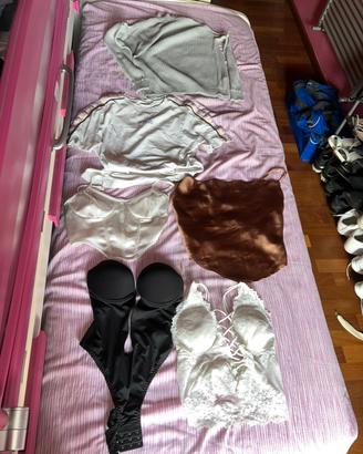 Set abbigliamento da ragazza