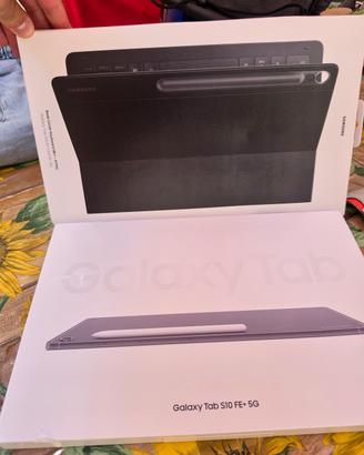 Samsung Tab s10 fe+ con cover tastiera 