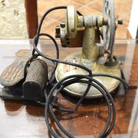 Macchina rimagliatrice vintage