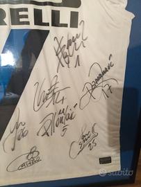 Cornice Maglia inter firmata giocatori TRIPLETE