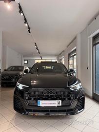 Audi Q8 BLACK LINE 50 TDI quattro 286cv