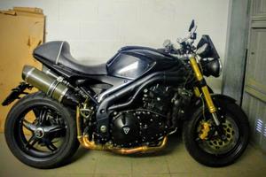 Sella originale Speed Triple cafe racer