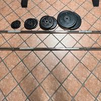 Attrezzi palestra (bilanciere e dischi)