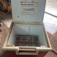 Thermobox Wurth coibentato riscaldante per schiuma