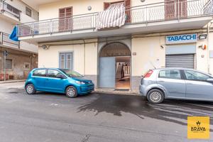 Trilocale con cantina in Via Santa Maria di Gesù