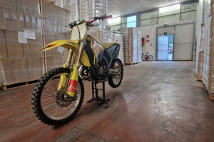 Suzuki rm 125
