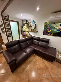 Meraviglioso divano angolare pelle Poltrone e Sofà