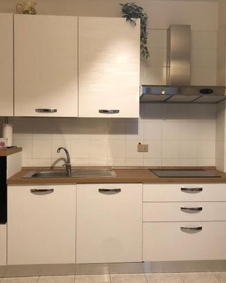 Cucina Stella 270x60x240 usata pochissimo